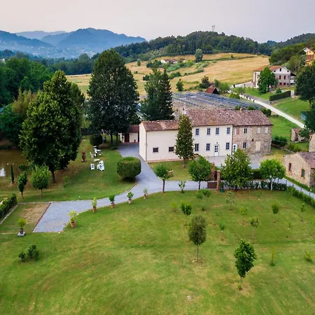 In Gragnano Near Lucca Town 别墅
