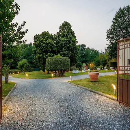In Gragnano Near Lucca Town