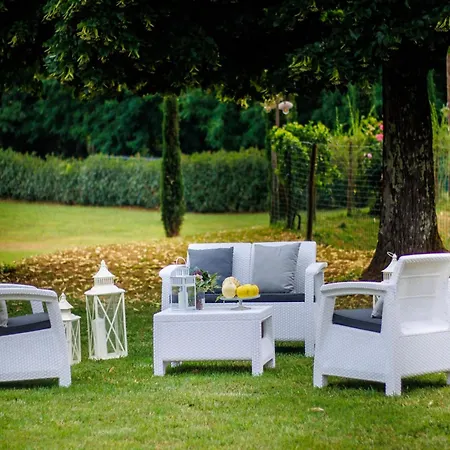Villa In Gragnano Near Lucca Town